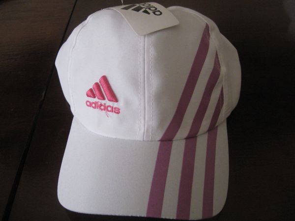 bonés da Adidas  e da Nike - originais